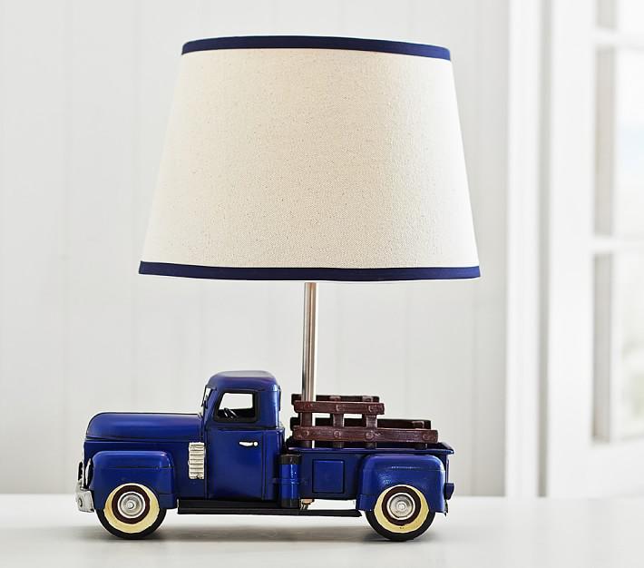 Купить Настольная лампа Truck Complete Lamp в интернет-магазине roooms.ru