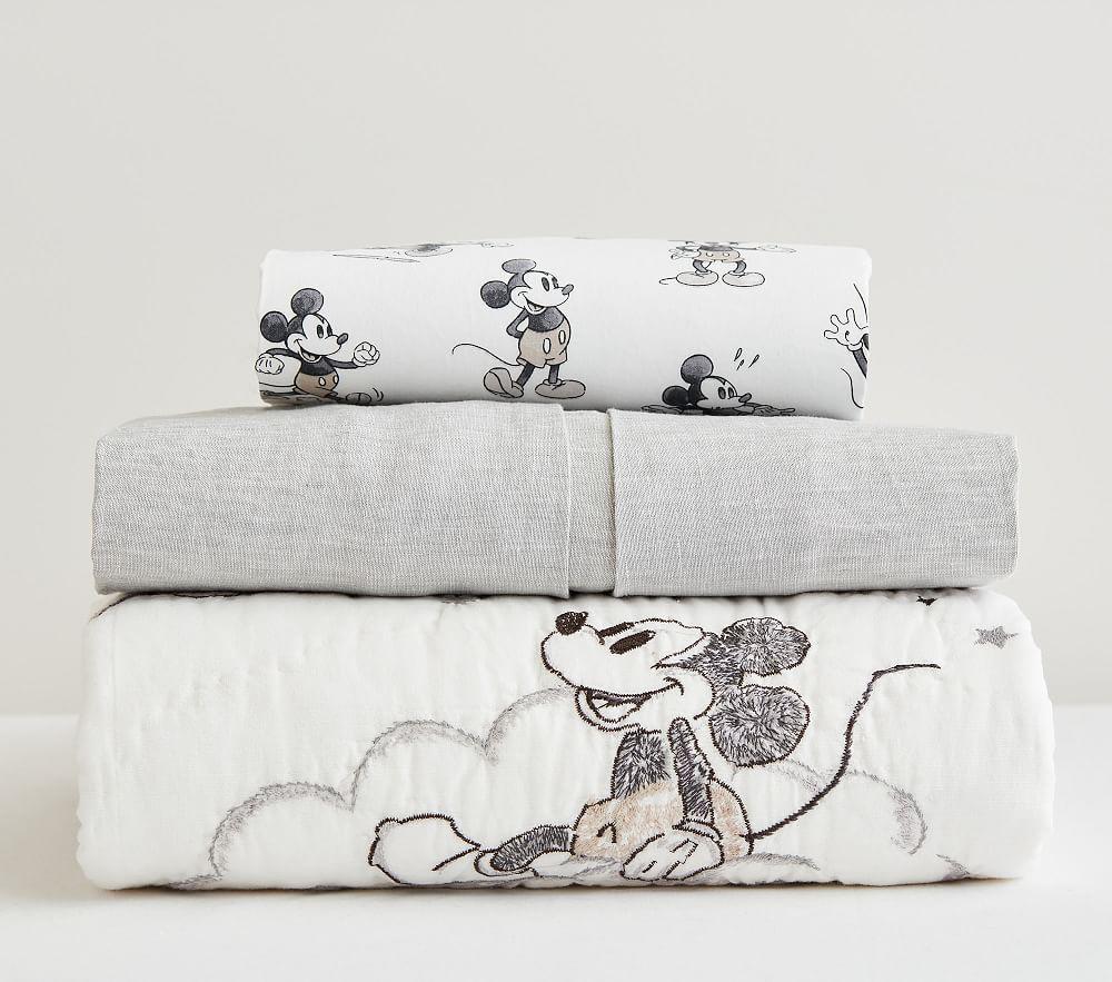 Купить Комплект постельного белья Disney Mickey Mouse Baby Bedding Set of 3 - Quilt, Crib Sheet , Crib Skirt в интернет-магазине roooms.ru