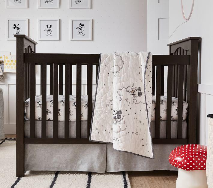 Купить Комплект постельного белья Disney Mickey Mouse Baby Bedding Set of 3 - Quilt, Crib Sheet , Crib Skirt в интернет-магазине roooms.ru