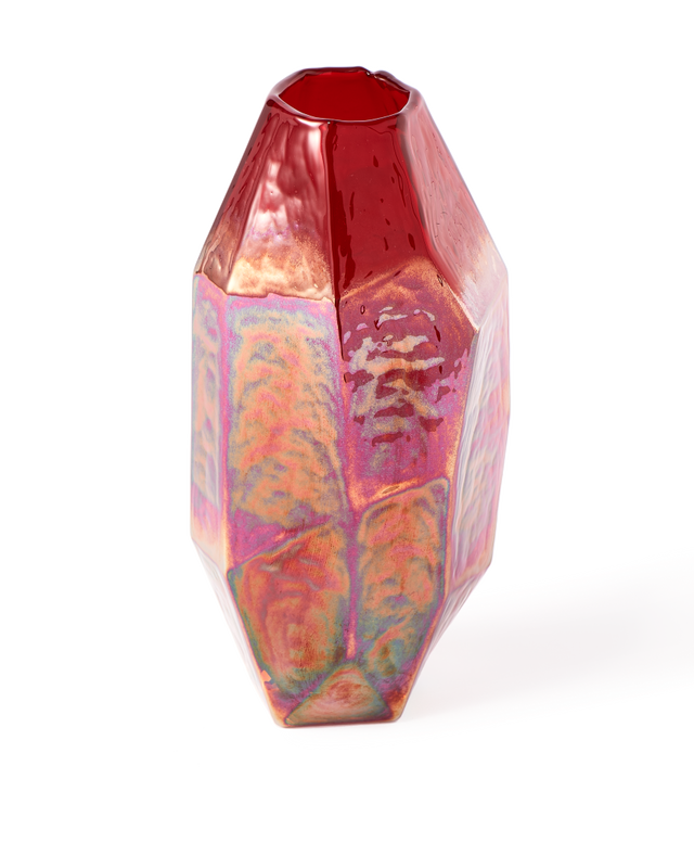 Coral red Coloured glass with luster