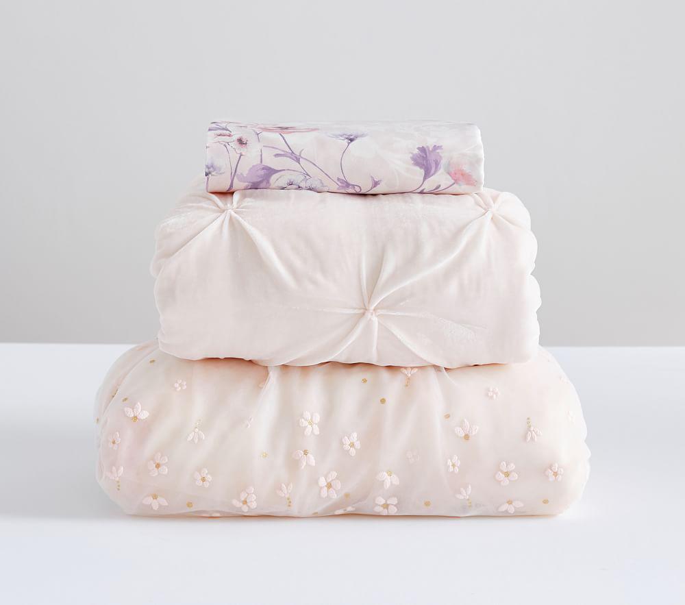 Купить Комплект постельного белья Monique Lhuillier Floral Baby Bedding Set of 3 - Quilt, Crib Sheet , Crib Skirt в интернет-магазине roooms.ru