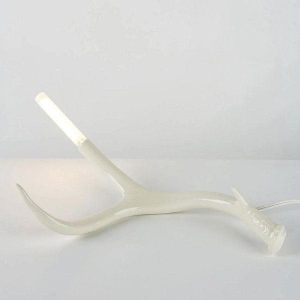 Купить Настольная лампа Superordinate Antler Table Lamp в интернет-магазине roooms.ru