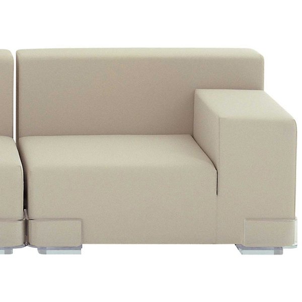 Купить Кресло Plastics Left Arm Chair в интернет-магазине roooms.ru