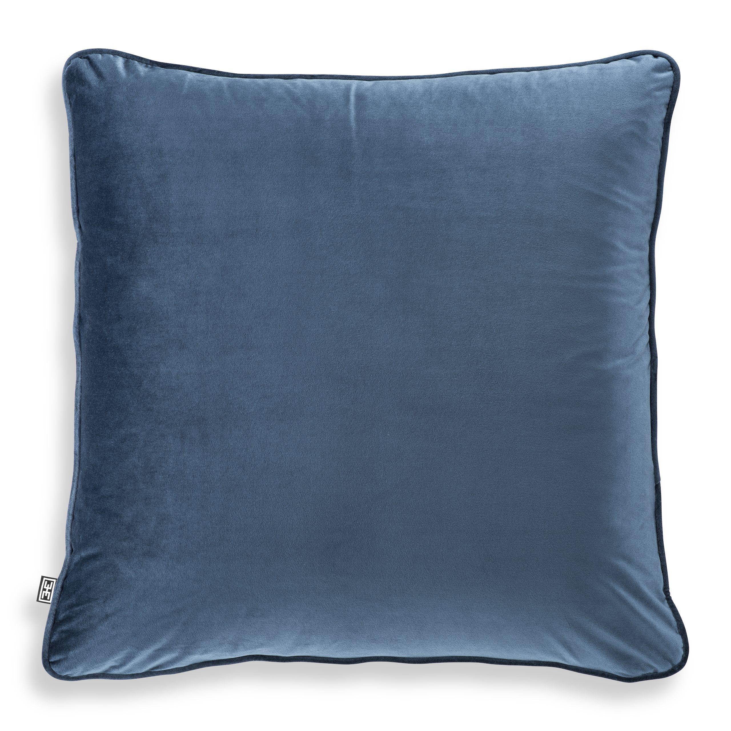 Купить Декоративная подушка Cushion Roche в интернет-магазине roooms.ru
