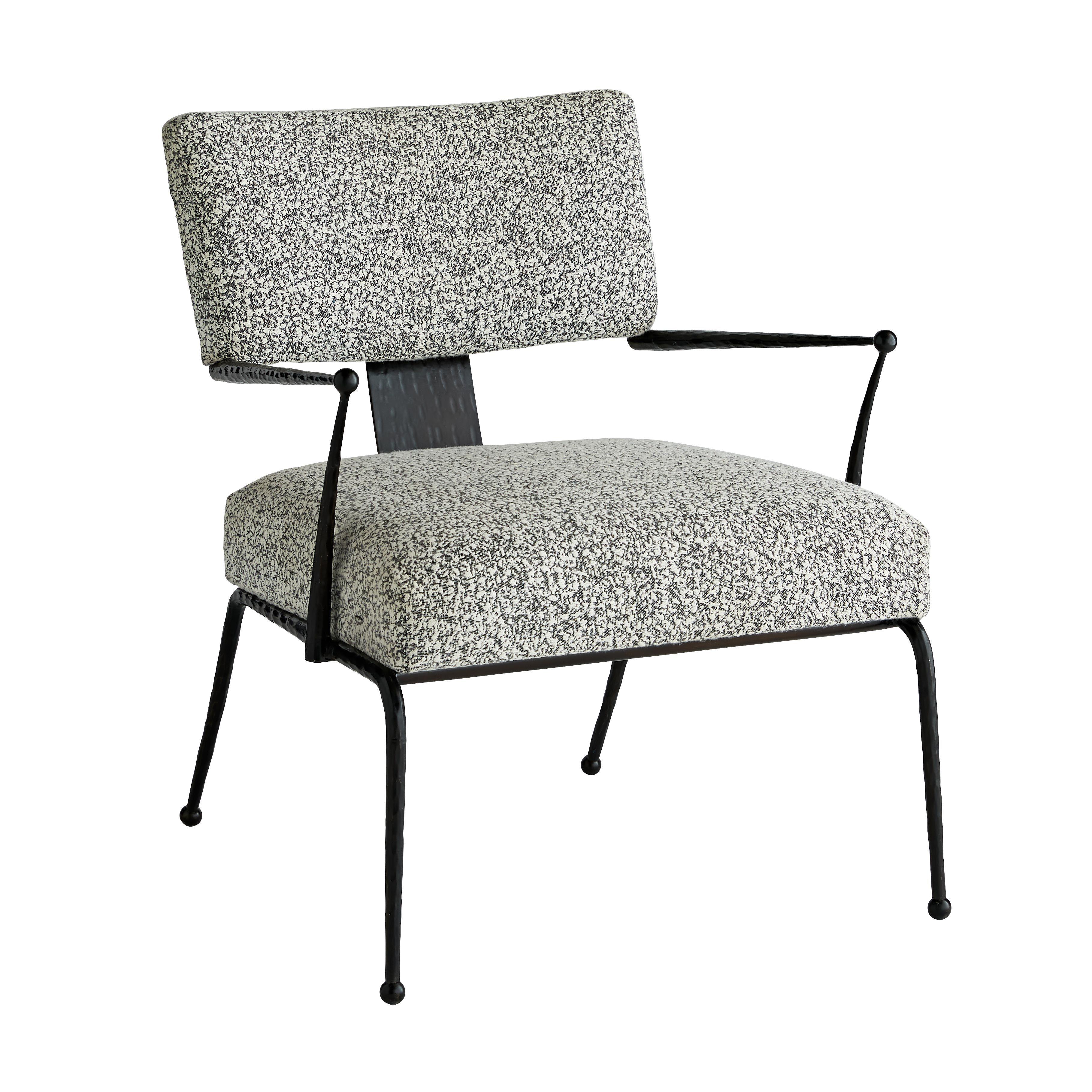 Купить Кресло Wallace Chair Pitch Texture в интернет-магазине roooms.ru