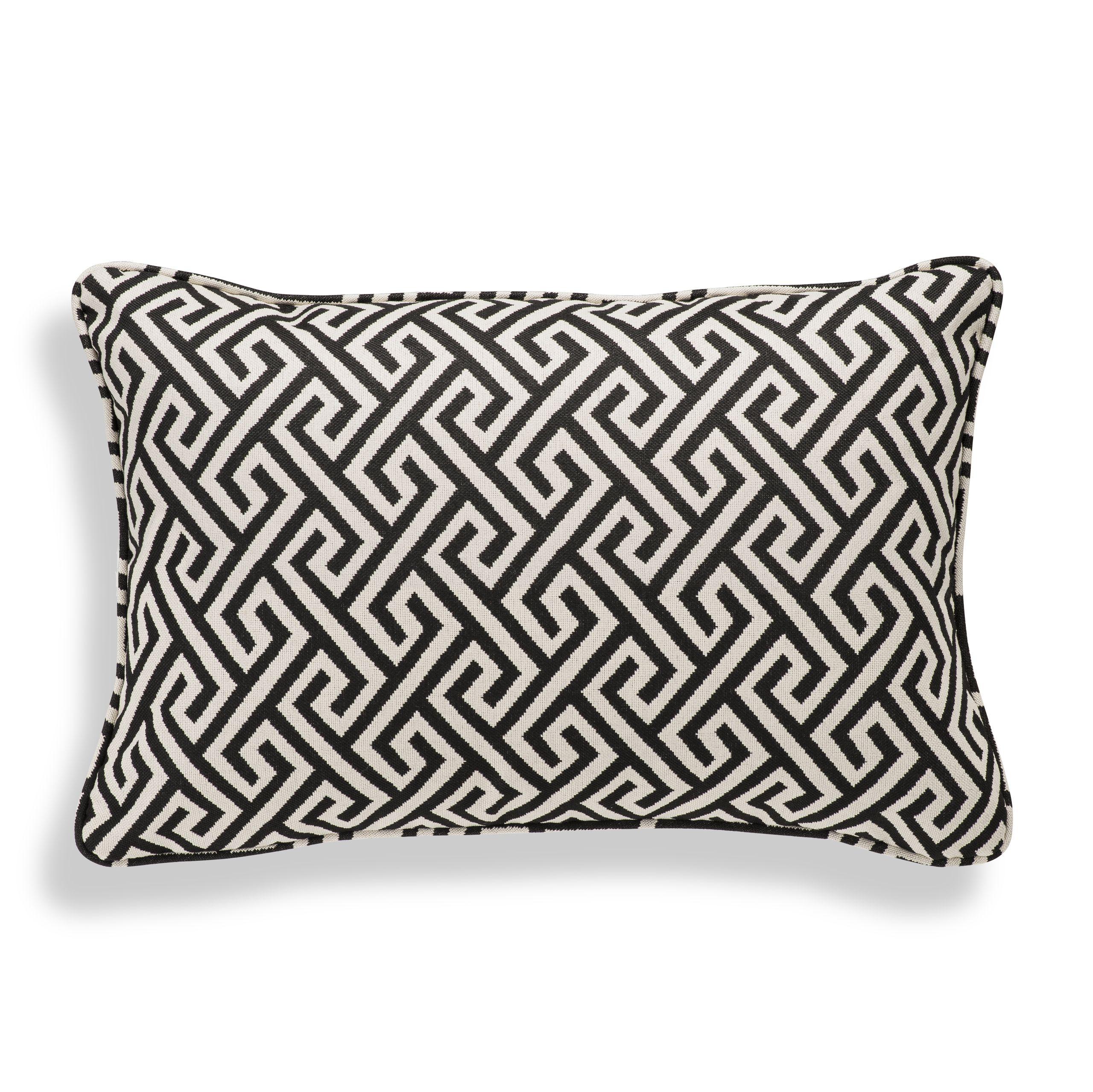 Купить Декоративная подушка Cushion Dudley в интернет-магазине roooms.ru