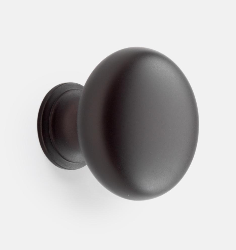 Купить Ручка-кнопка Massey Round Cabinet Knob в интернет-магазине roooms.ru