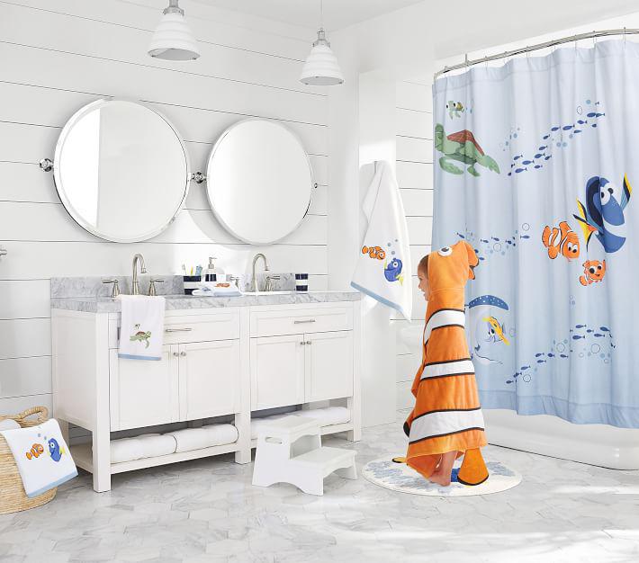 Купить Набор (шторка, коврик, полотенца) Disney and Pixar Finding Nemo Bath Collection Set: Towels Curtain Mat в интернет-магазине roooms.ru