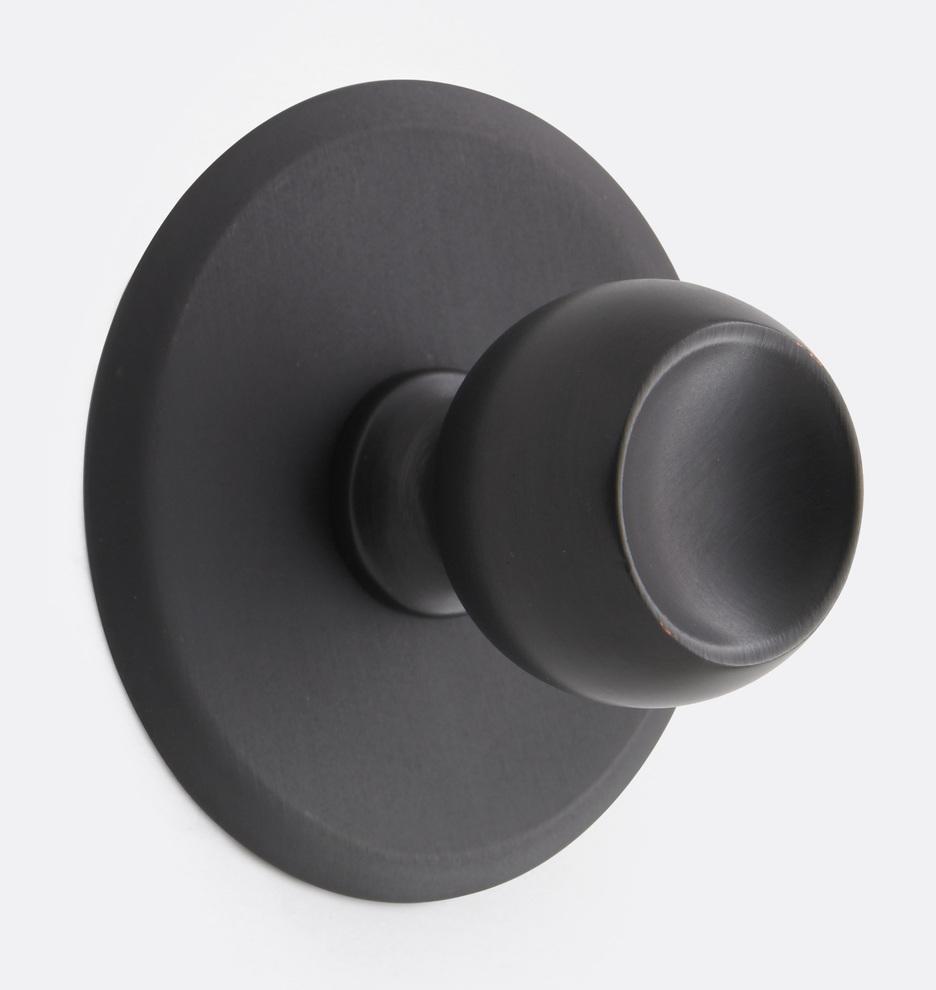 Купить Ручка-кнопка Saturn Cabinet Knob with Round Backplate в интернет-магазине roooms.ru